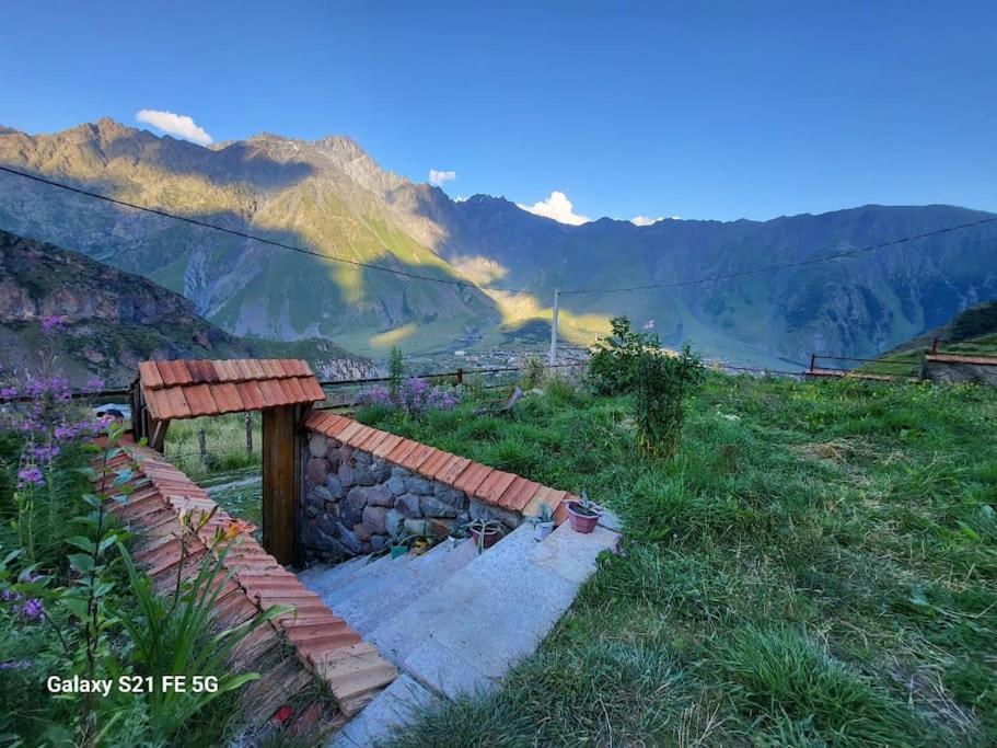 Peak House Villa Kazbegi Exterior foto